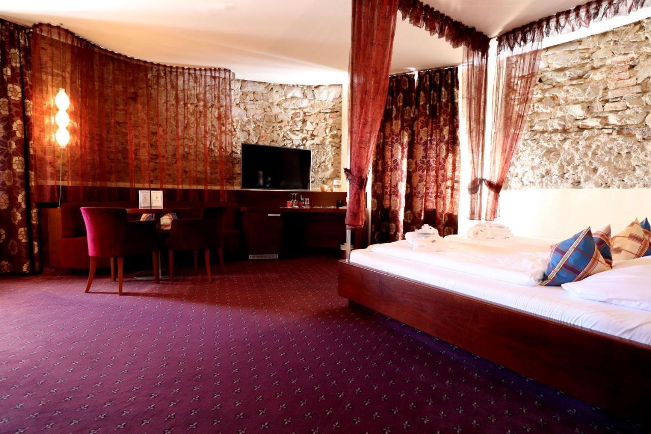 Hotel Oehlknechthof Horn Exterior photo